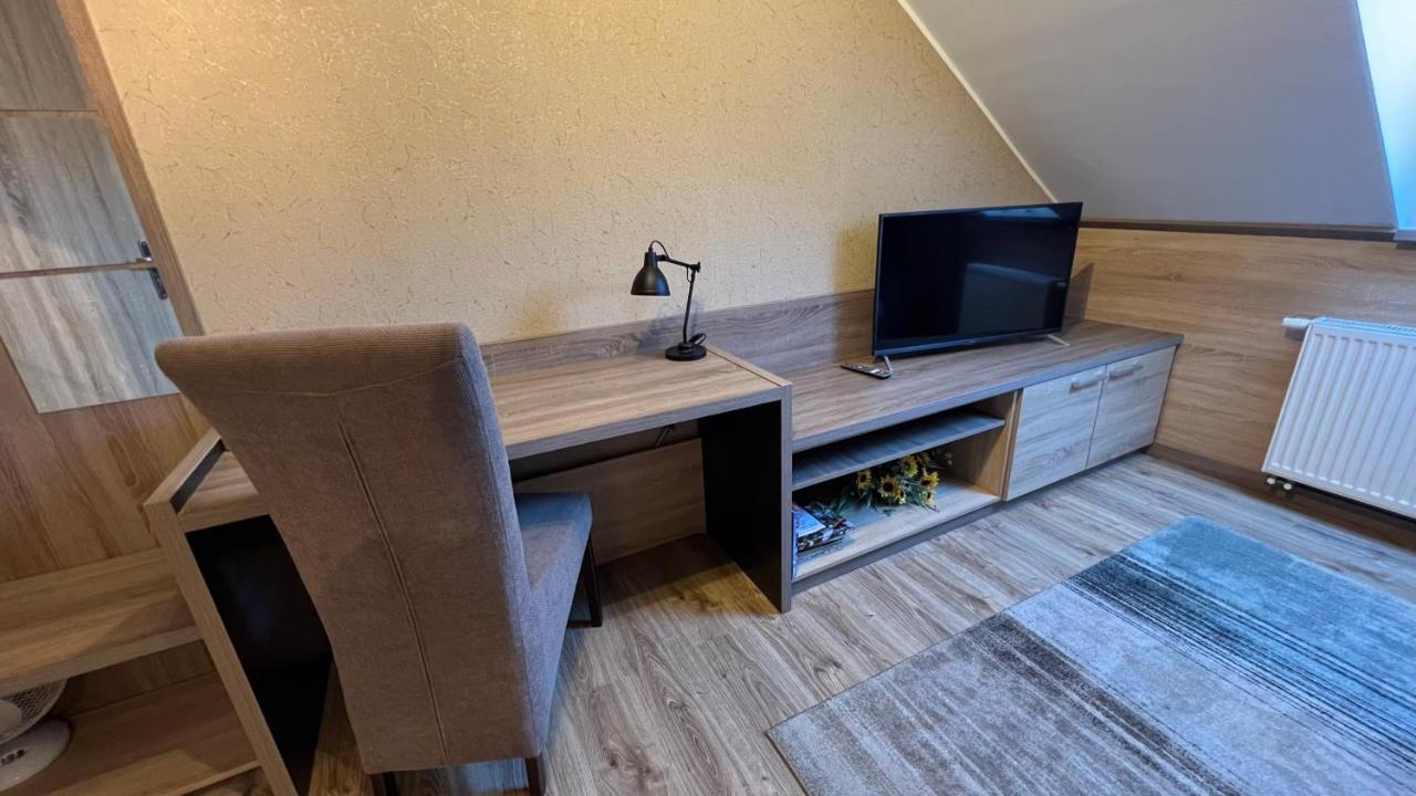 Fitnessfun Bed & Breakfast Krzyz Wielkopolski Ngoại thất bức ảnh